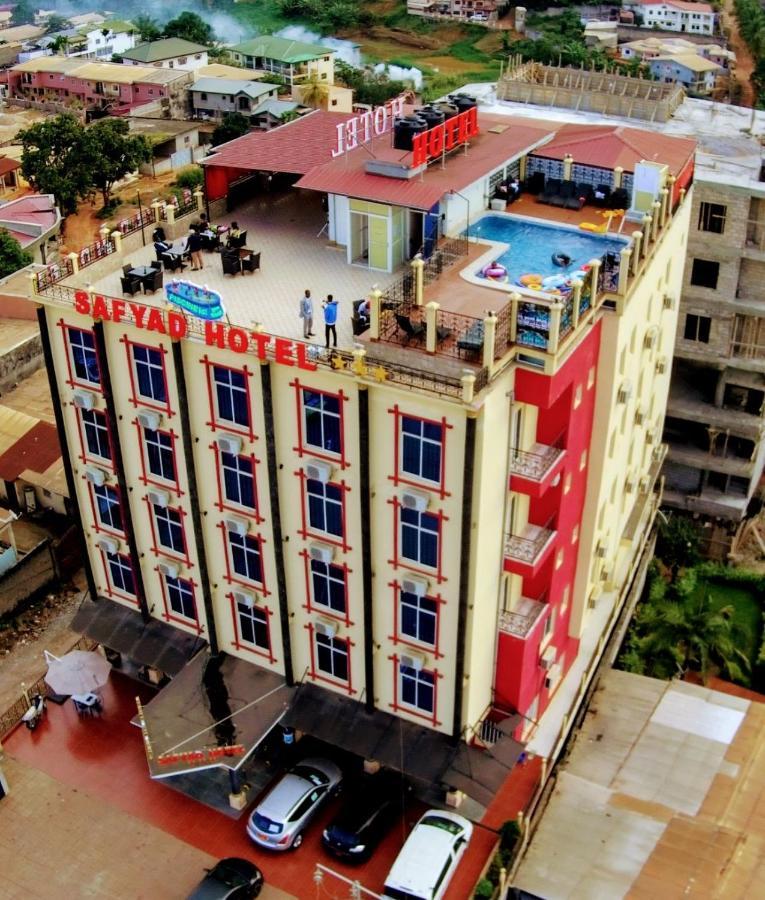 Safyad Hotel Яунде Экстерьер фото